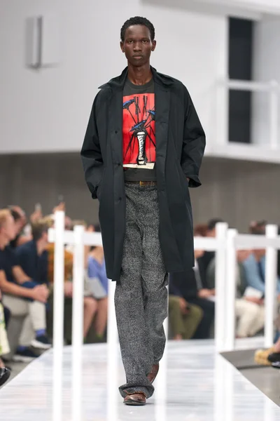 Look 31